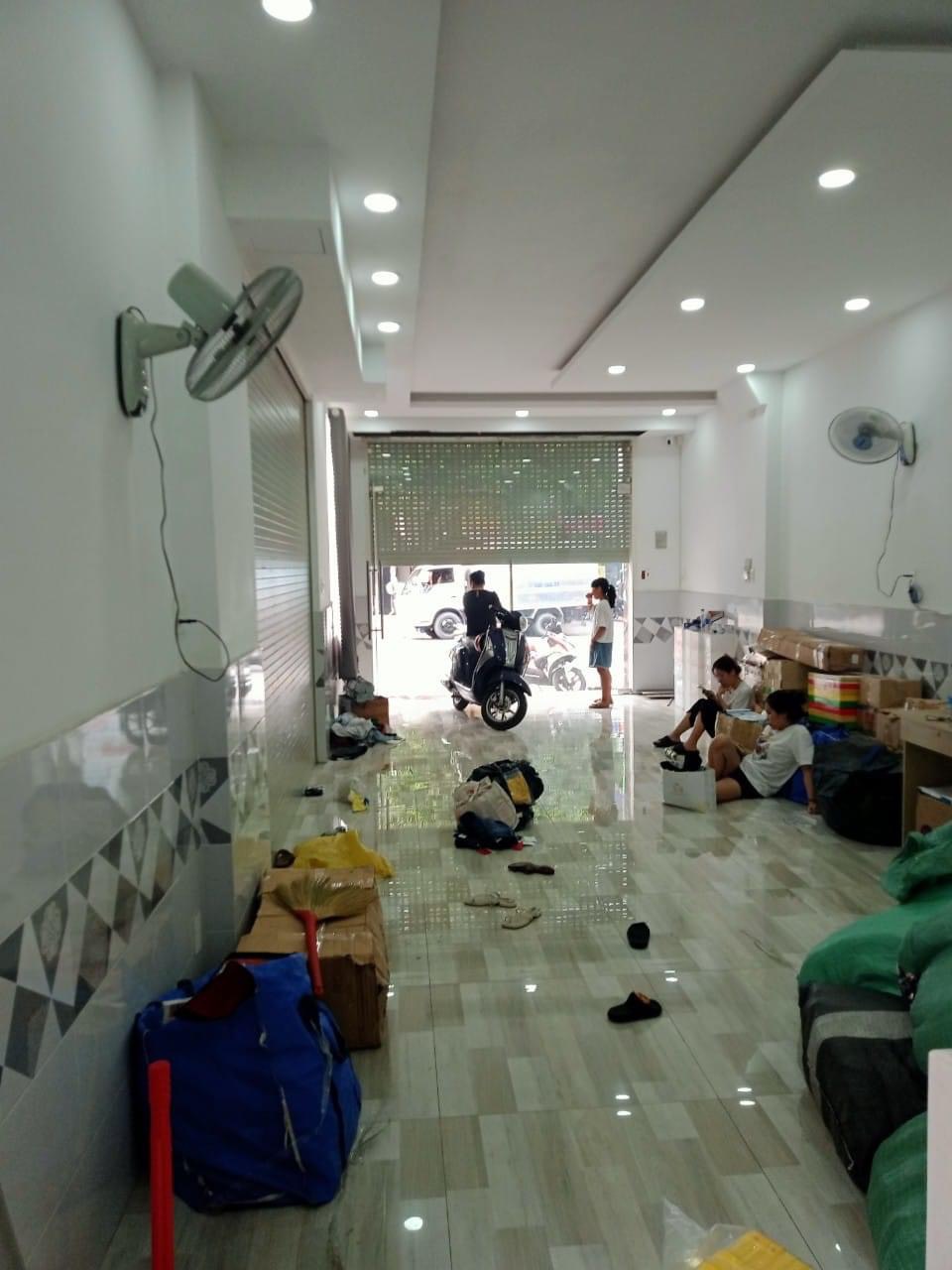 Siêu phẩm Lô góc 2 Mặt tiền đường  Gò Dầu - Tân Quý, Aeon 500m, 4.3x18m, 3T - 4 PN,16.5 tỷ 13480658