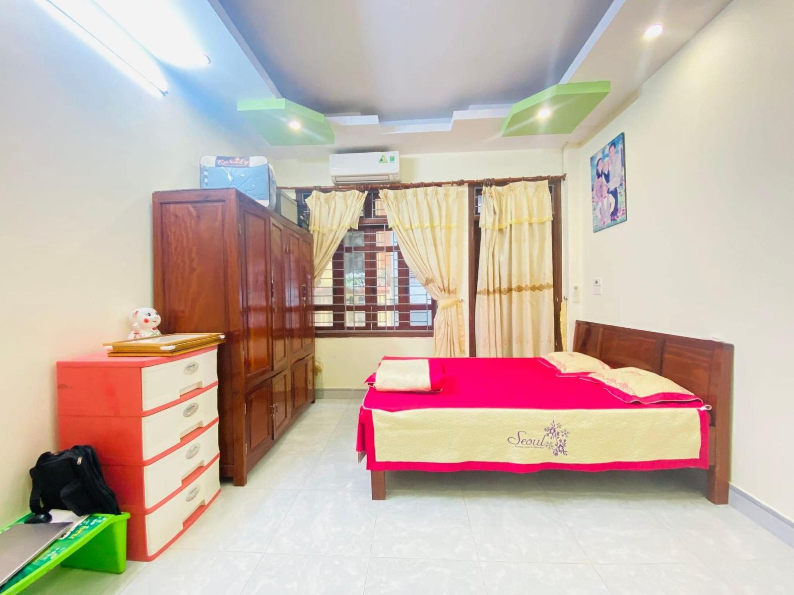 Nhà Dân Xây, Nguyễn Văn Cừ, Long Biên 36m2, 5T giá 3,35 tỷ (lô góc, gần ô tô) 13481975