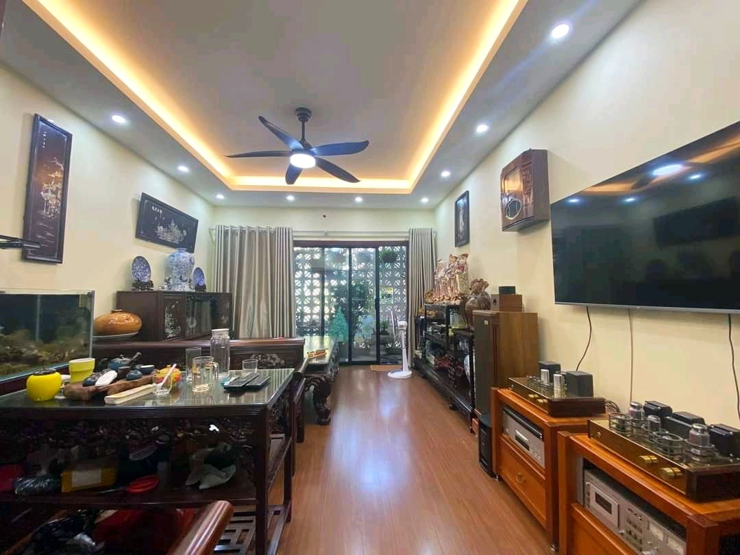 SIÊU HIẾM: Nhà mặt phố Liên Trì 110m Hai thoáng giá giật mình 13485200