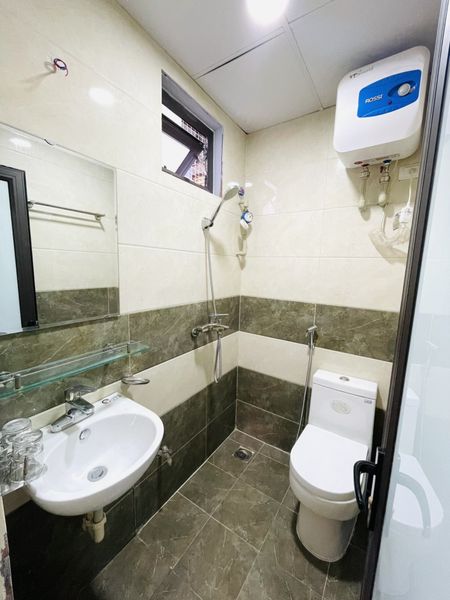 Cho thuê phòng trong ngõ 79/24 Dương Quảng Hàm, Cầu Giấy 13486138