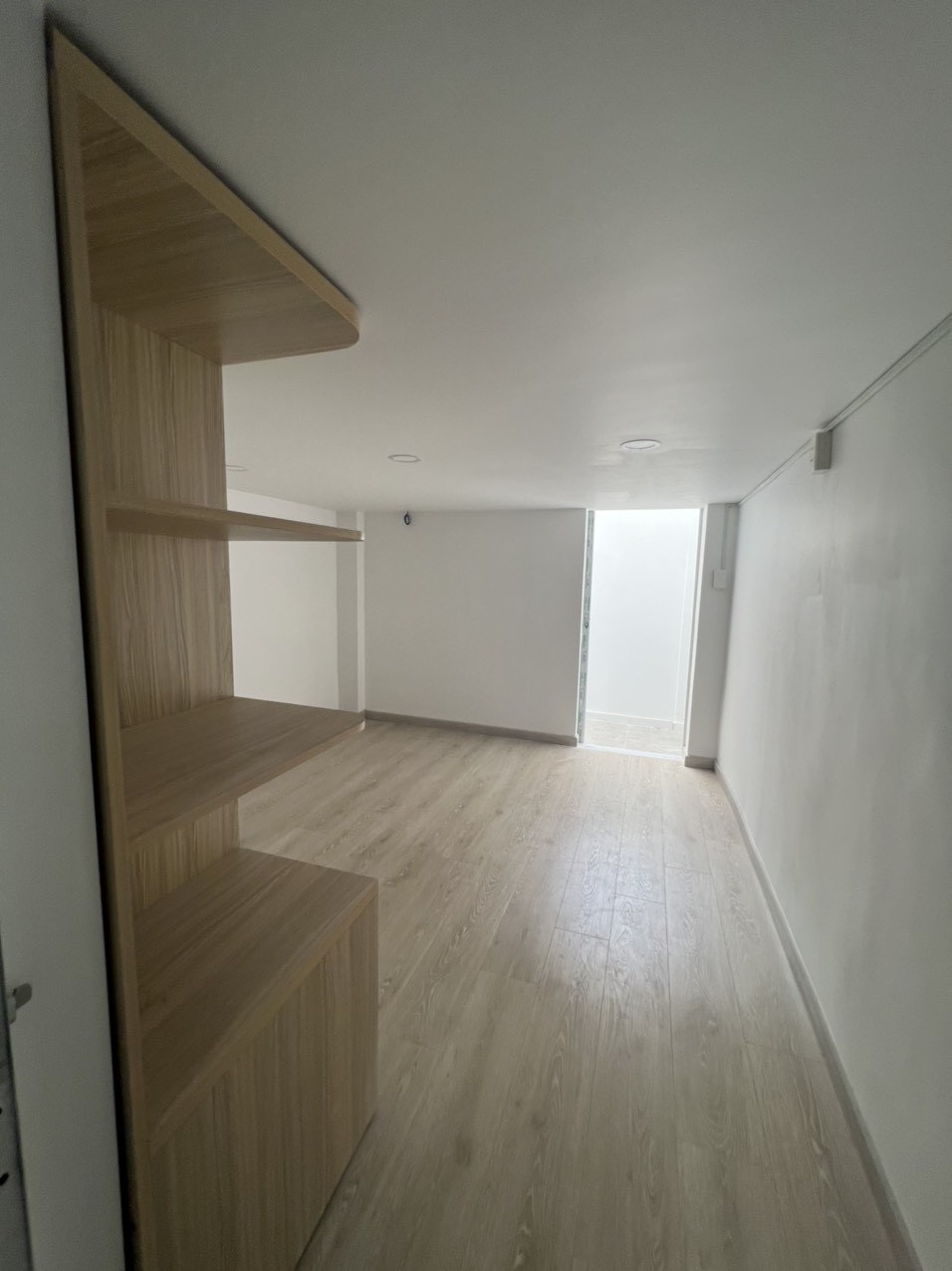 NGỘP BANK BÁN GẤP - NHÀ NGUYỄN THỊ MINH KHAI QUẬN 1 - CHỈ 7 TỶ/54M 13488961