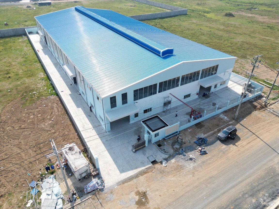 BÁN NHÀ XƯỞNG 5.000M2 GIÁ RẺ NHẤT KCN HẢI SƠN - ĐỨC HÒA ĐÔNG, MỚI XÂY DỰNG, HOÀN CÔNG ĐẦY ĐỦ, LONG AN 13490619