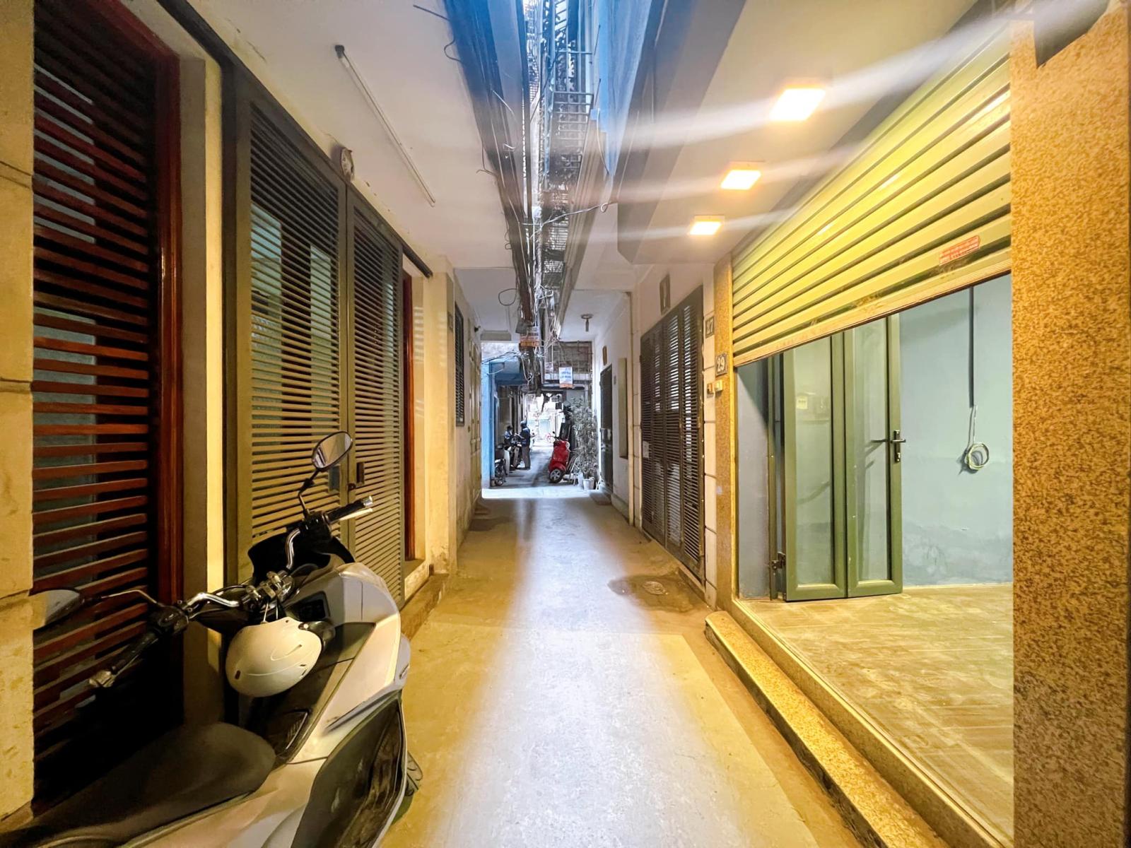 BÁN NHÀ BẠCH MAI-NGÕ BA GÁC 33M GIÁ NHỈNH 2TY 13491701