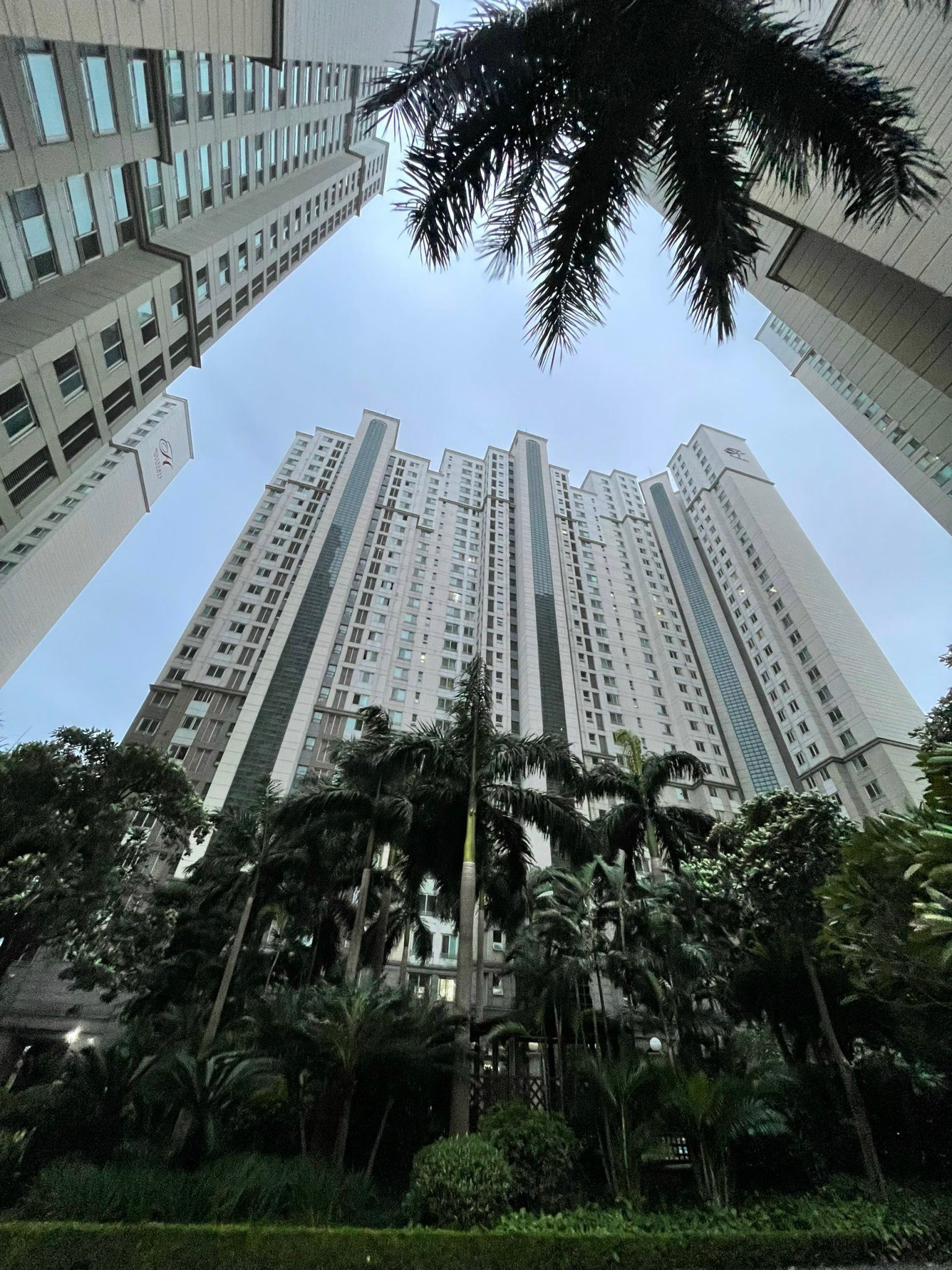 Bán căn hộ 139m ban công ĐN view công viên tại chung cư Hyundai Hà Đông. 13495166