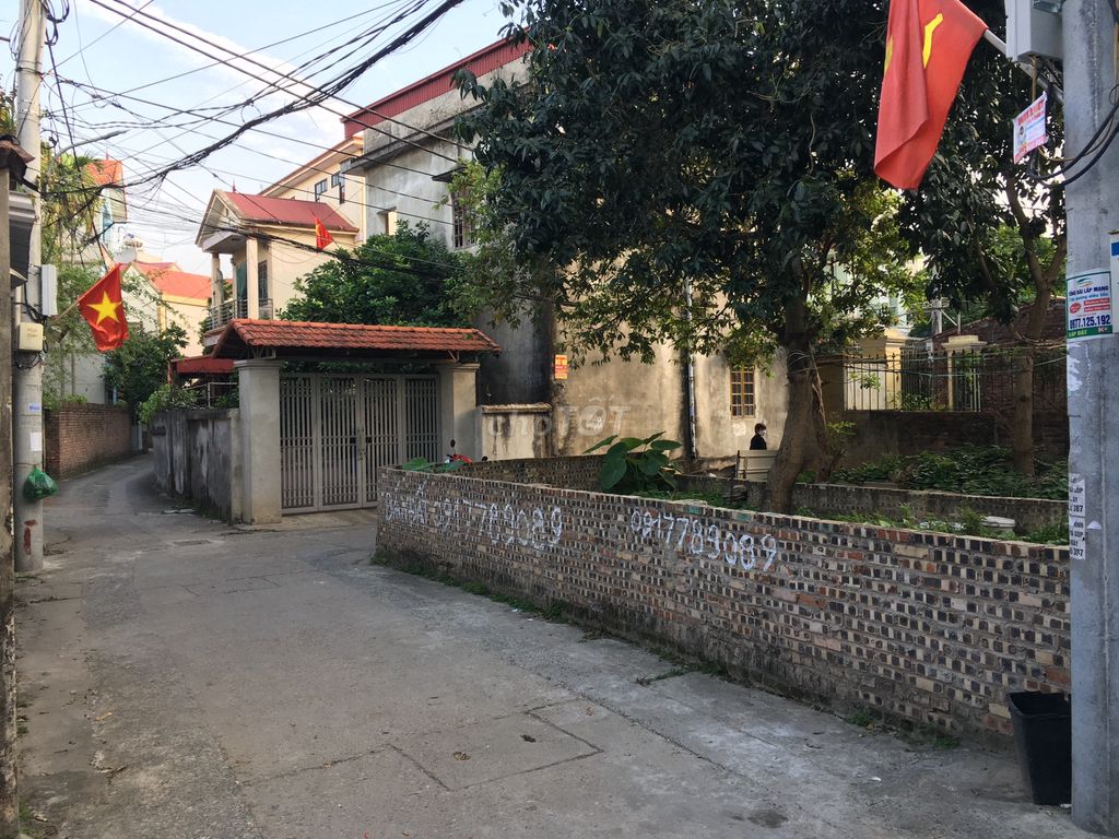 Chính chủ bán Đất sổ đỏ chính chủ, 2 mặt tiền, DT 52,8m2 tại Lê Xá, Mai Lâm, Đông Anh, Hà Nội. 13499311