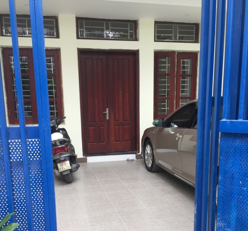 Bán nhà Lạc Trung 100m Phân lô Ô tô vào nhà mặt tiền rộng giá hấp dẫn 13505221