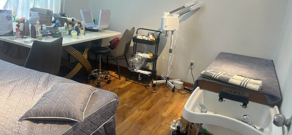 CẦN THANH LÝ ĐỒ SPA TẠI CHUNG CƯ EHOME 3 ĐƯỜNG HỒ NGỌC LÃM, P. AN LẠC, BÌNH TÂN 13513508