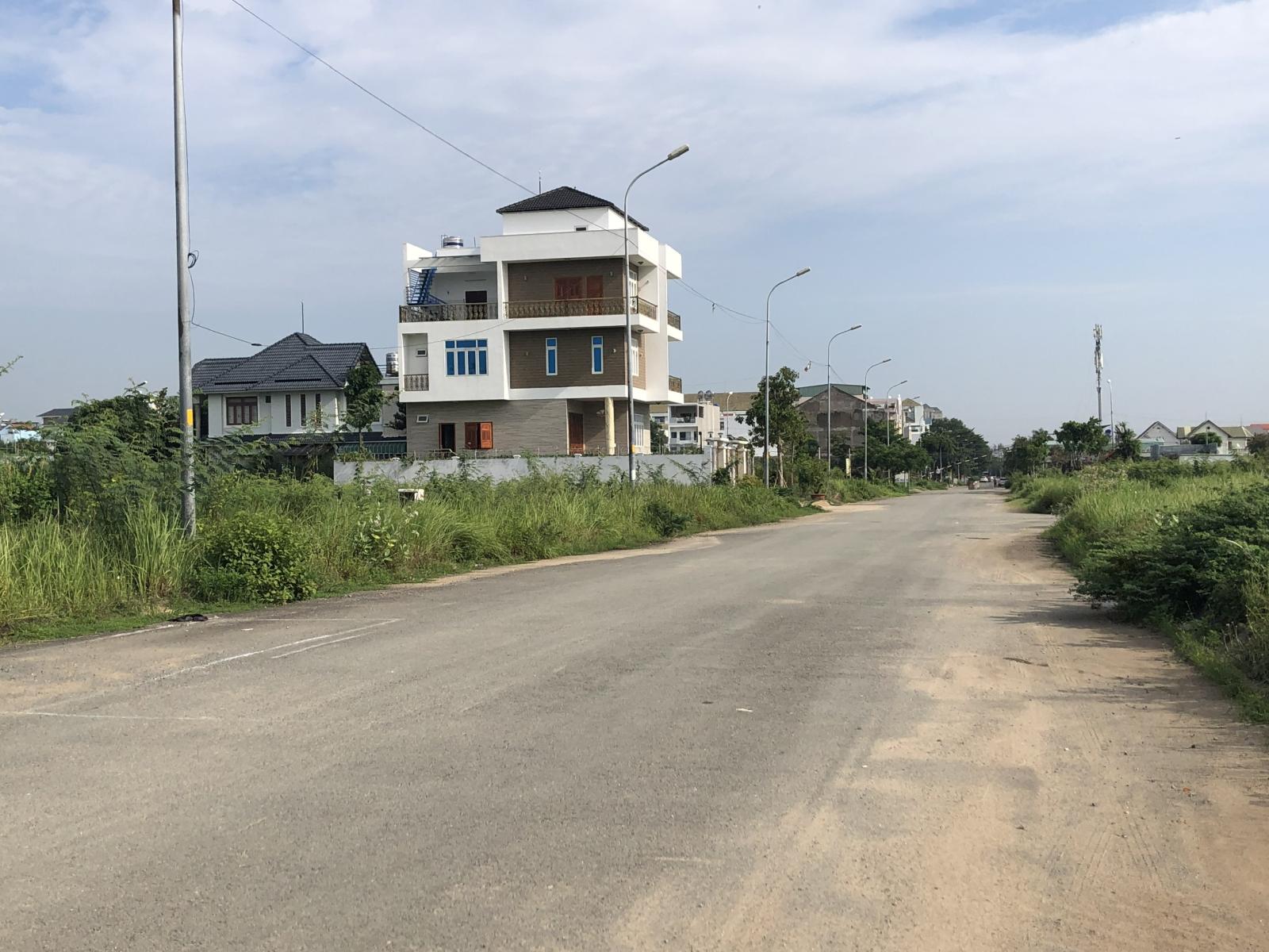  Bán đất nền sổ đỏ dự án Phú Nhuận, Phước Long B, Quận 9, HCM, 
 13522490