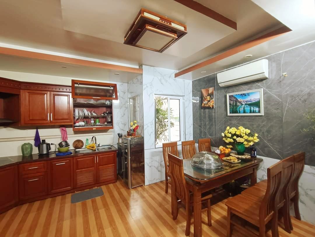 BÁN NHÀ MP–VĂN CAO  – BA ĐÌNH -VỈA HÈ ĐÁ BÓNG  –KINH DOANH –GẦN HỒ TÂY 72 M  5T 26 TỶ 13523403