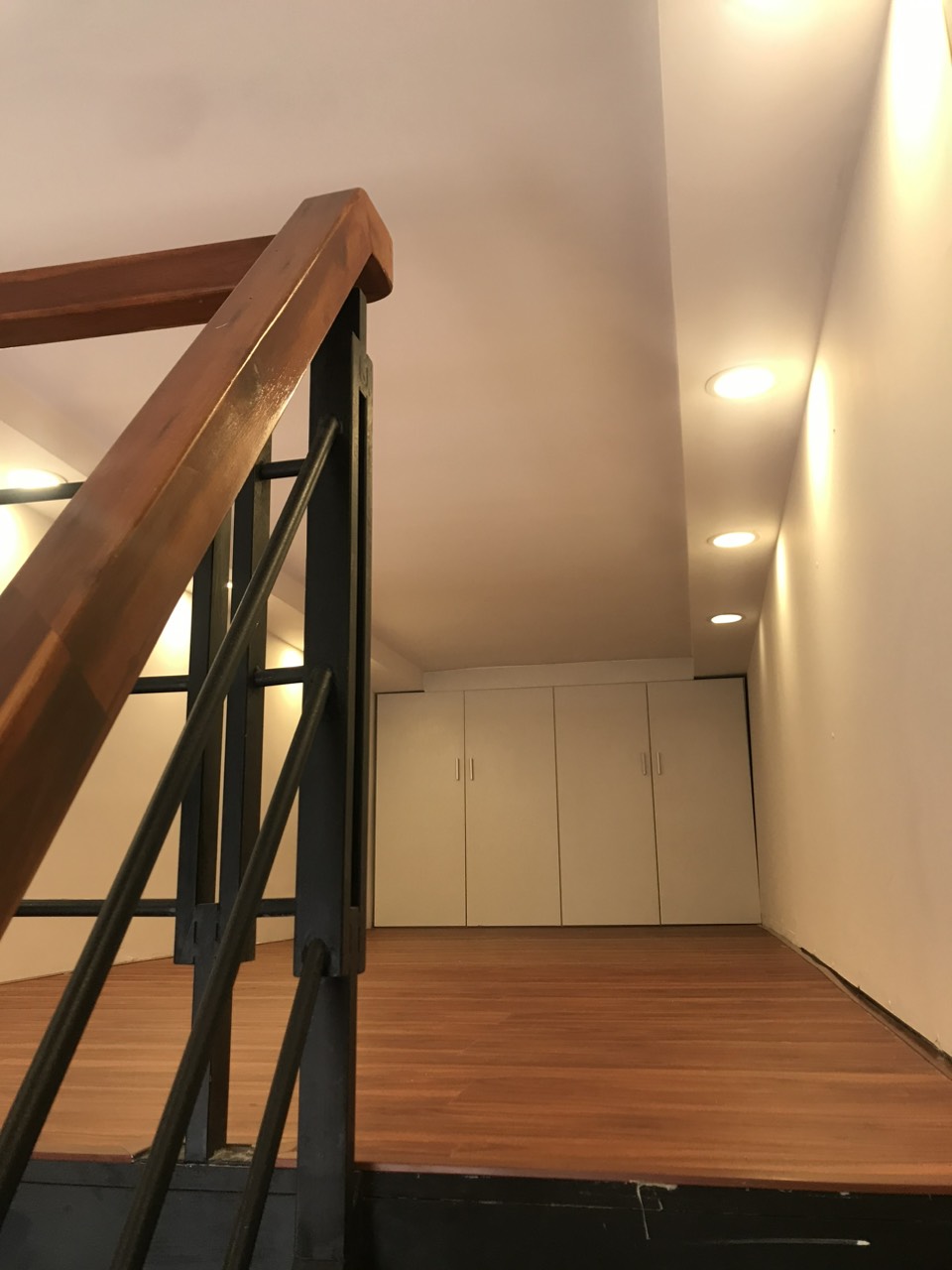  Chính chủ cho thuê 1 căn hộ tầng 2 chung cư Pasteur Quận 1 có nội thất-0932234316 13527087