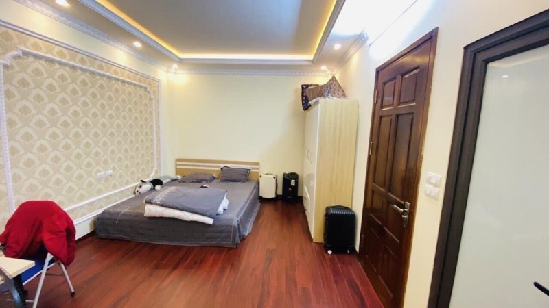 Bán nhà Phạm Ngọc Thạch, 40m2 x 6T, nhỉnh 4 tỷ Ô TÔ tránh, lh 0966037496 13539368