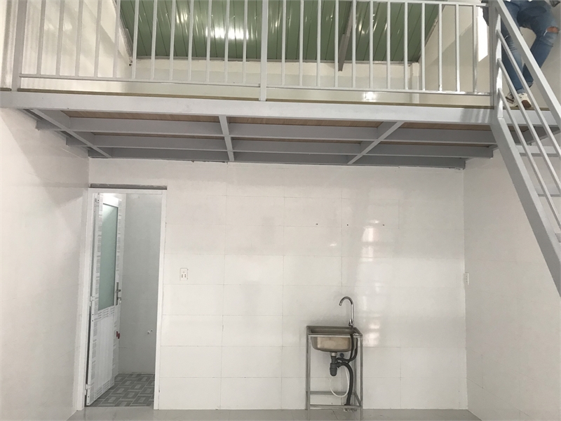 Cho thuê phòng tầng 5 sân thượng, tòa nhà an ninh KĐT Chí Linh P10 TPVT 13541999