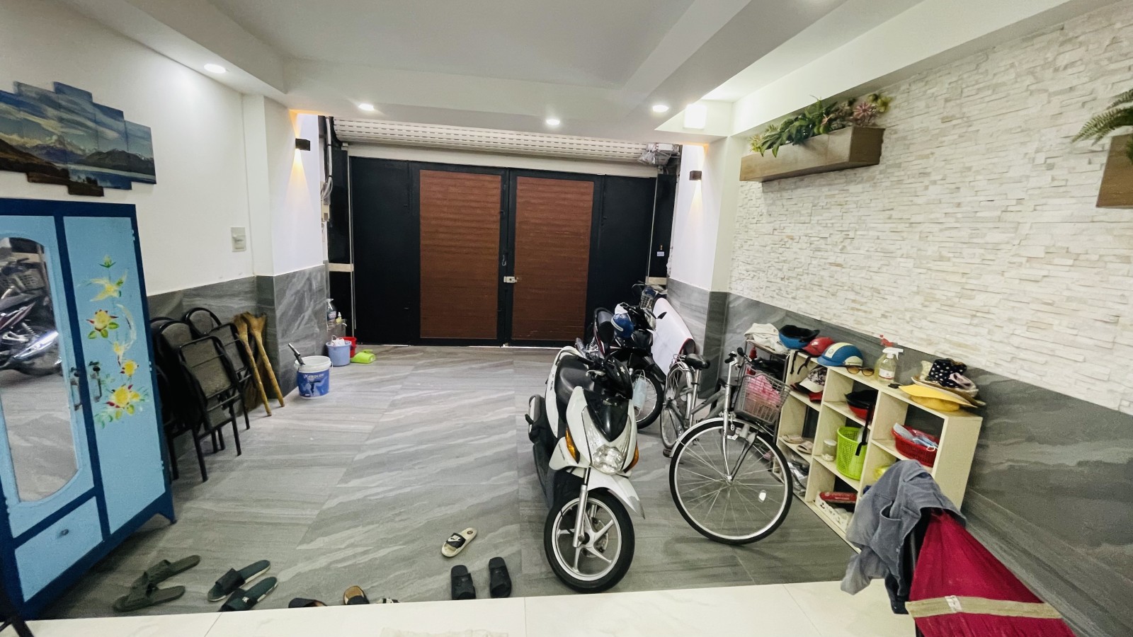 Bán nhà quận 3 hẻm xe hơi Lê Văn Sỹ kinh doanh 42m 5 tầng nhỉnh 6tỷ5 13542226