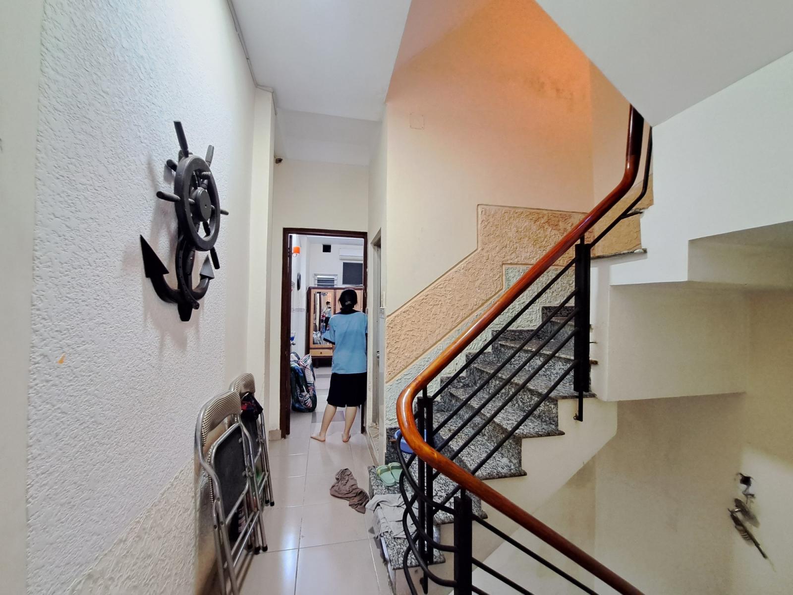 Bán nhà quận 3 hẻm xe hơi Lê Văn Sỹ kinh doanh 42m 5 tầng nhỉnh 6tỷ5 13542226