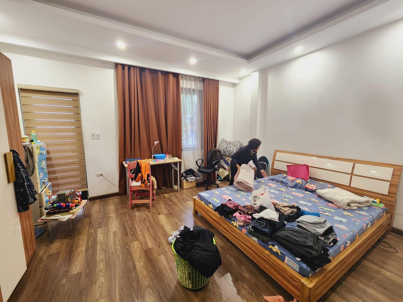 Nhà đẹp Ngọc Lâm-Long Biên, 50m x 5 tầng, ngõ ôtô thông Ngọc Lâm-Nguyễn Văn Cừ, cách cầu Chương 13544076