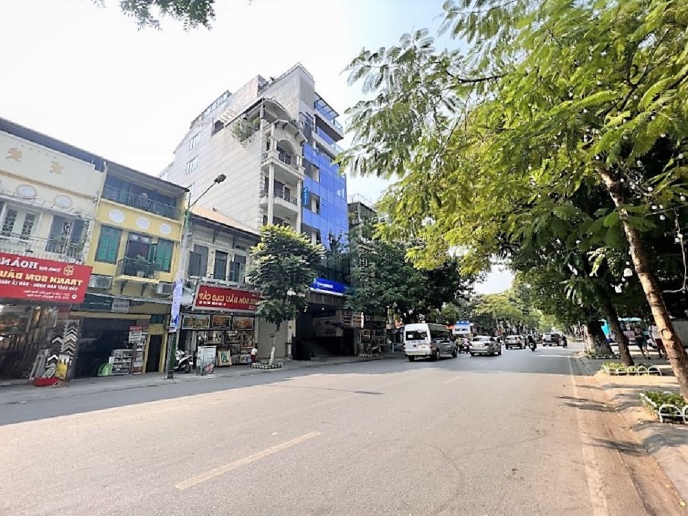 Bán nhà mặt phố Nguyễn Thái Học, Ba Đình. Hè 3m, 4 làn ô tô tránh, KD. DT 120m2 3Tầng 40Tỷ 13544639