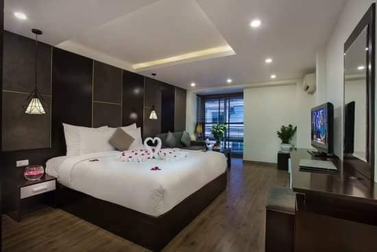 Bán nhà 8 tầng mặt phố Trấn Vũ Trúc Bạch Ba Đình Hà Nội 60 tỷ. 13545713