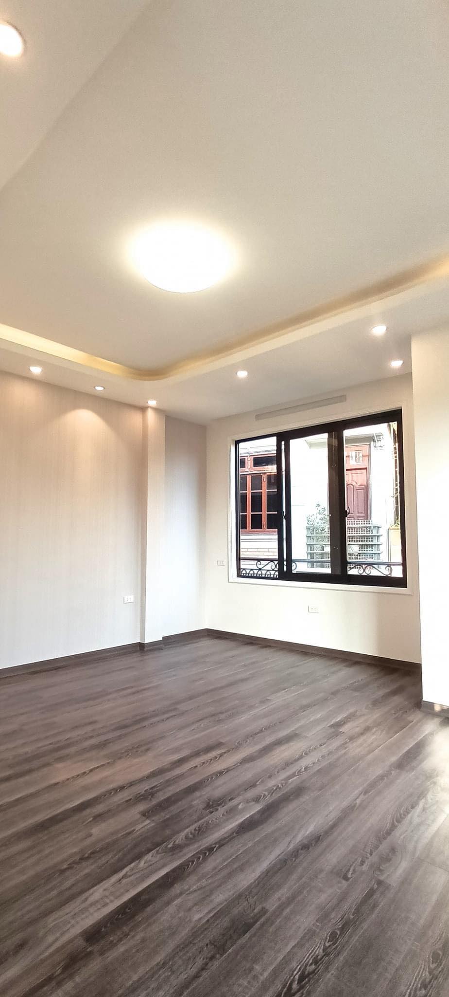 Nhà lô góc Hồng Tiến-Long Biên, 70m x 4 tầng, kinh doanh, oto đỗ cửa 13546313