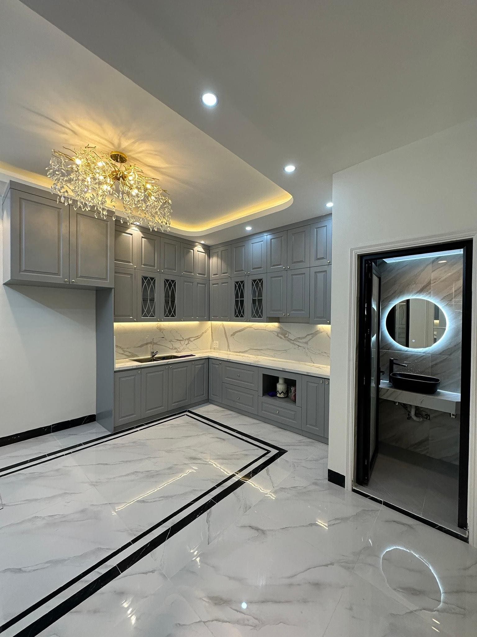 Nhà lô góc Hồng Tiến-Long Biên, 70m x 4 tầng, kinh doanh, oto đỗ cửa 13546313