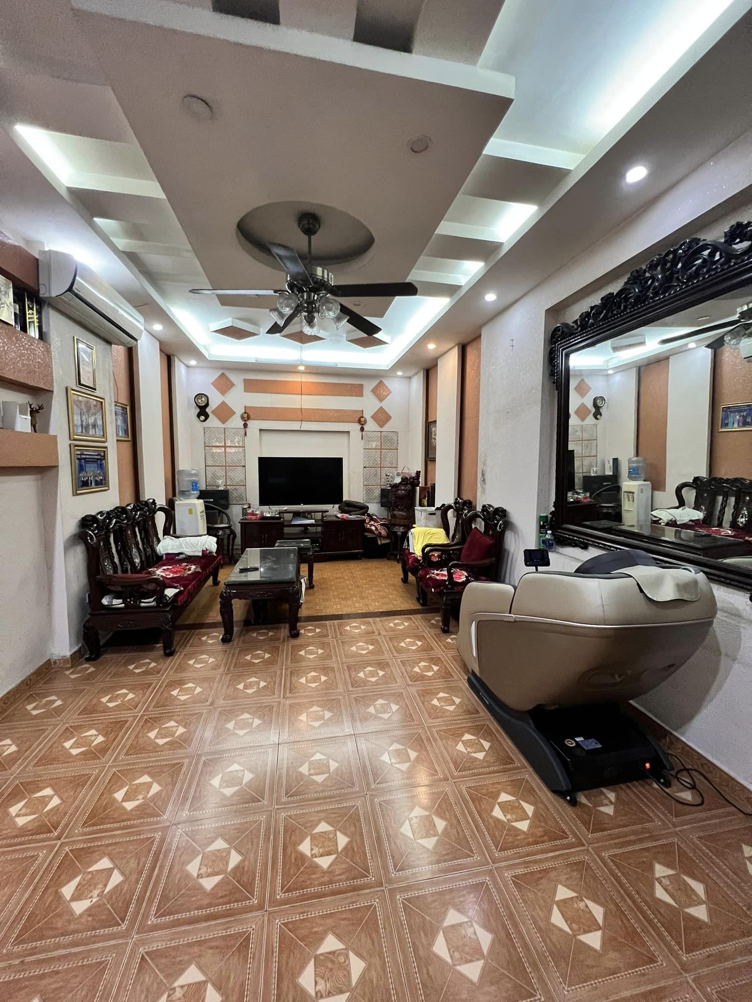 MẶT PHỐ HOÀNG TĂNG BÍ  - VỈA HÈ - KINH DOANH–GARA- 2 THOÁNG  57MX5T 5.8TỶ 13555687