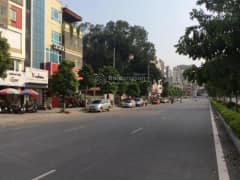 Bán nhà mặt phố Nguyễn Văn Huyên 300m, mặt tiền13m, giá 55 tỷ. 13556511