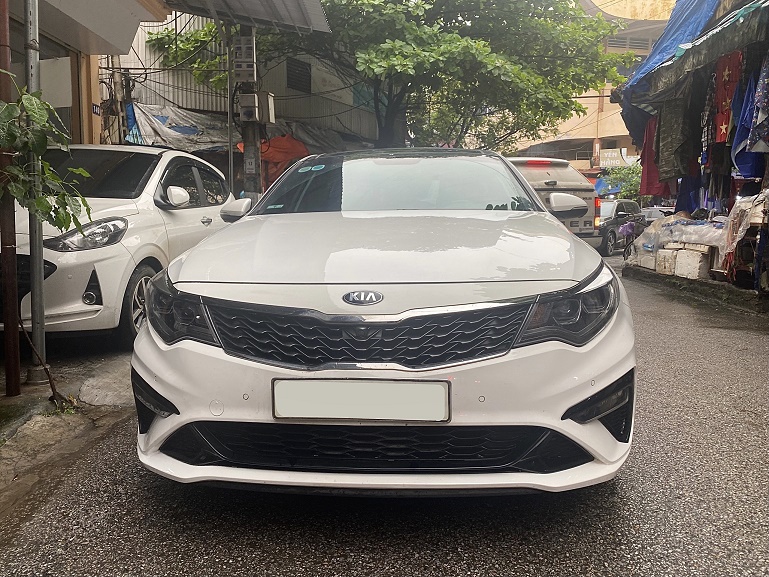 Chính Chủ Bán Xe Kia optima 2.4 GT line 2019 màu trắng ngọc trinh, gia đình sử dụng, còn rất mới 13563214