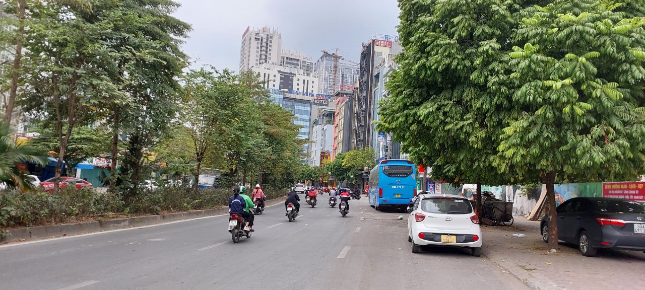 BÁN GẤP nHÀ Hàm Nghi 65x6T, THANG máy, vỉa hè, KD, giá 13.8 tỷ 13566626