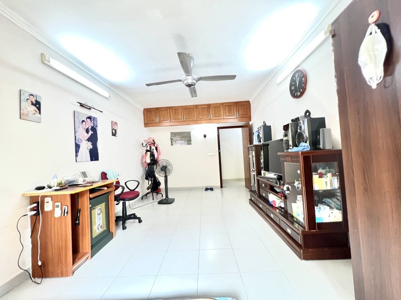 BÁN NHÀ TẬP THỂ PHƯƠNG MAI MẶT PHỐ 121M2 2 TẦNG - SỔ HOA HẬU, DÒNG TIỀN, LH 0966037496 13567676