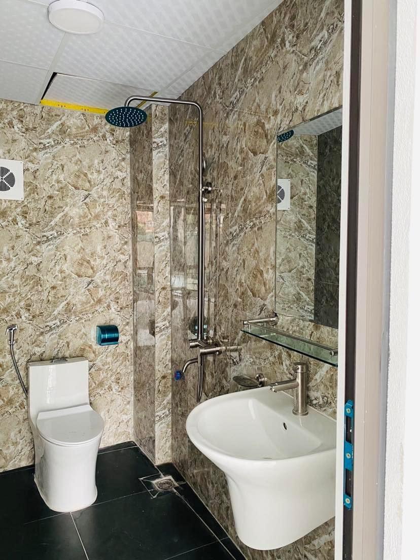 BÁN NHÀ PHÙNG HƯNG – HÀ ĐÔNG – Ô TÔ 7 CHỖ ĐỖ CỬA – 5 TẦNG – NHỈNH 6 TỶ. 13570290