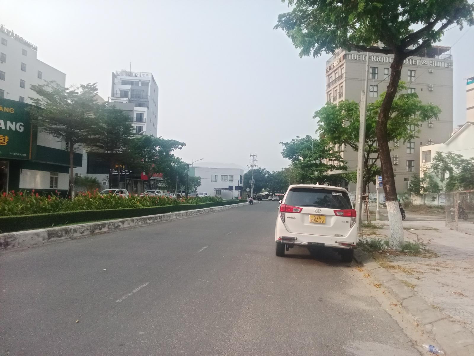 Bán 251m2 đất ở đô thị lâu dài đường Lê Văn Qúy, Sơn Trà, Đà Nẵng. 13571059