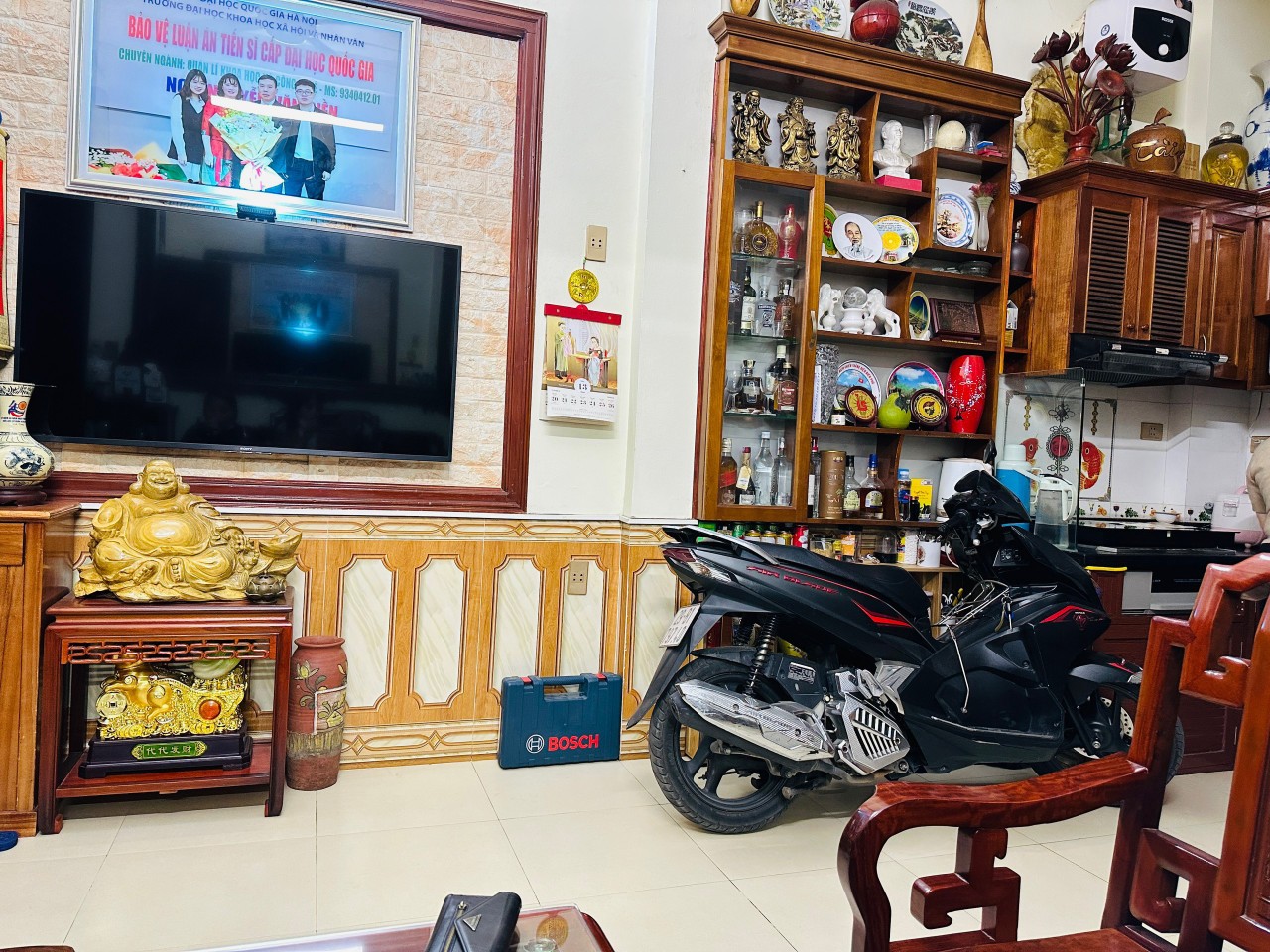 Bán nhà Lê Lợi, quận Hà Đông vài bước ra phố 57m  giá chỉ 4,3 tỷ 0962780005

 13573189