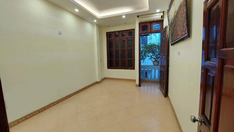 SIÊU HIẾM nhà Tản Đà, Hà Đông ô tô đỗ gần, gần chợ, DT 33m, 5t chỉ 3,4 tỷ. 0962780005

 13575935