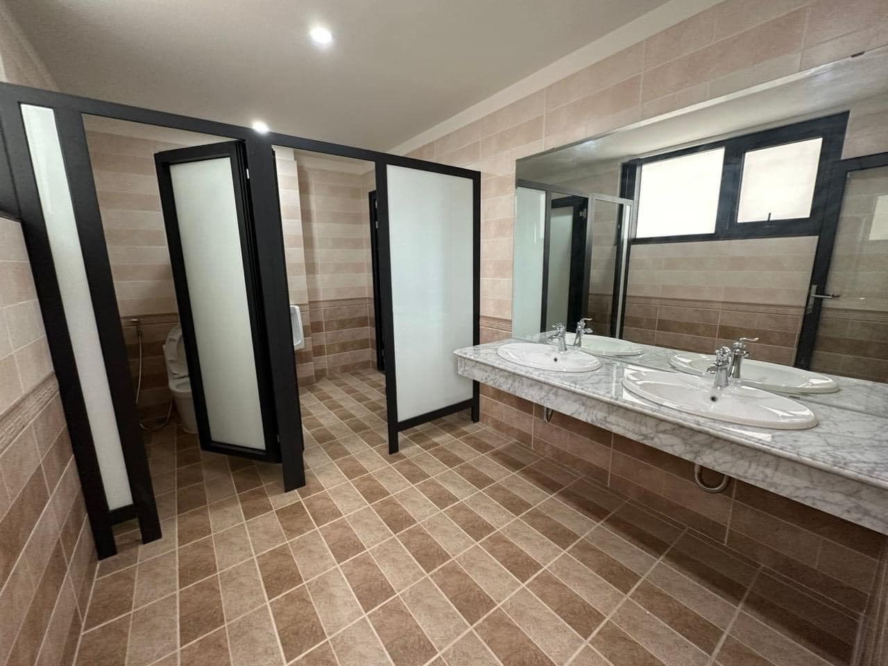 BÁN NHÀ MẶT PHỐ VÕ CHÍ CÔNG, 130M2, 6 TẦNG, MẶT TIỀN 13M, 4X Tỷ 13576127