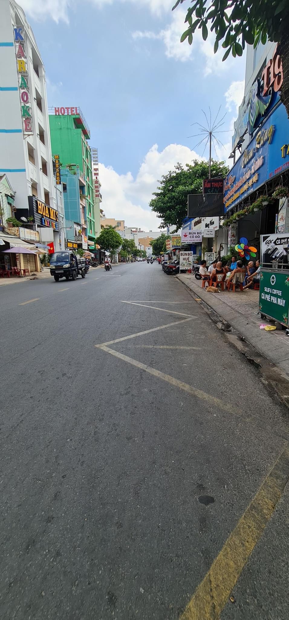 Bán nhà Mặt tiền đường Tân Hương, - Tân Sơn Nhì, DT: 4.3x27m, 5 Tầng - 8PN, giá 20.8 tỷ. 13579847