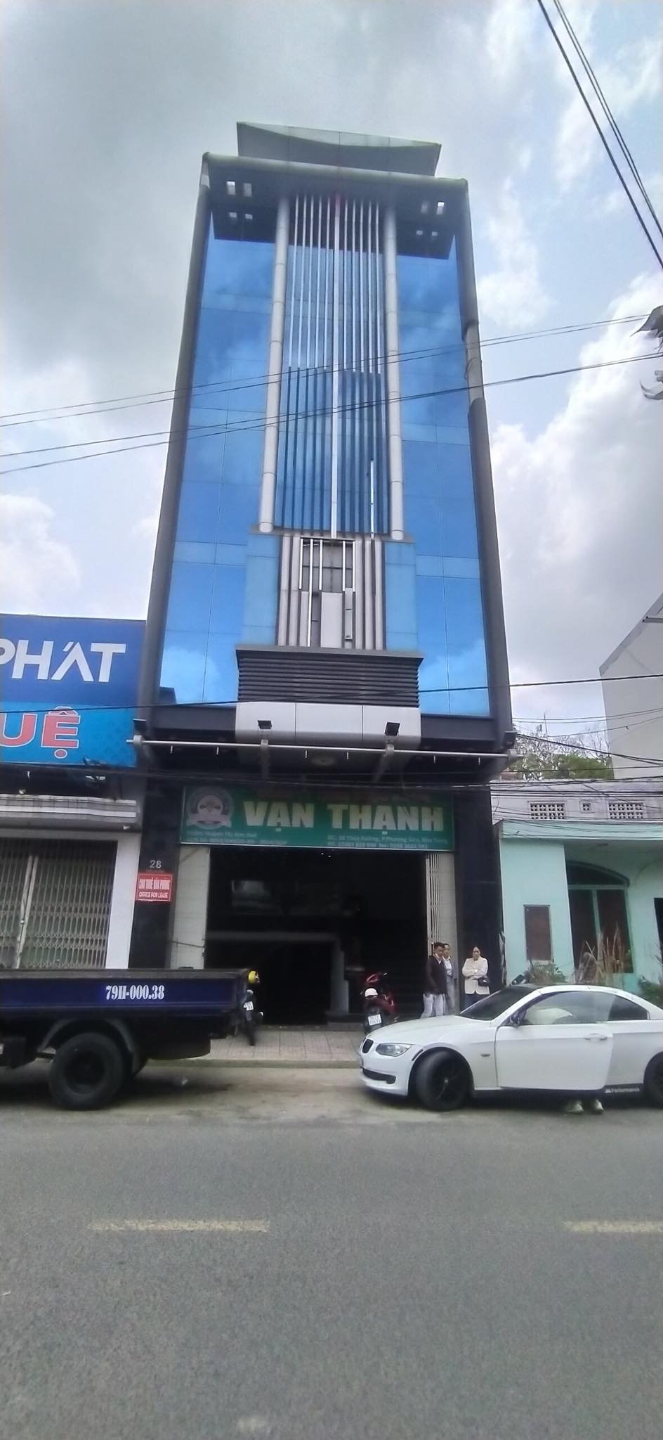 Bán tòa nhà trung tâm Thành Phố Nha Trang Khánh Hòa giá siêu ngộp lh 0985451850 13587643