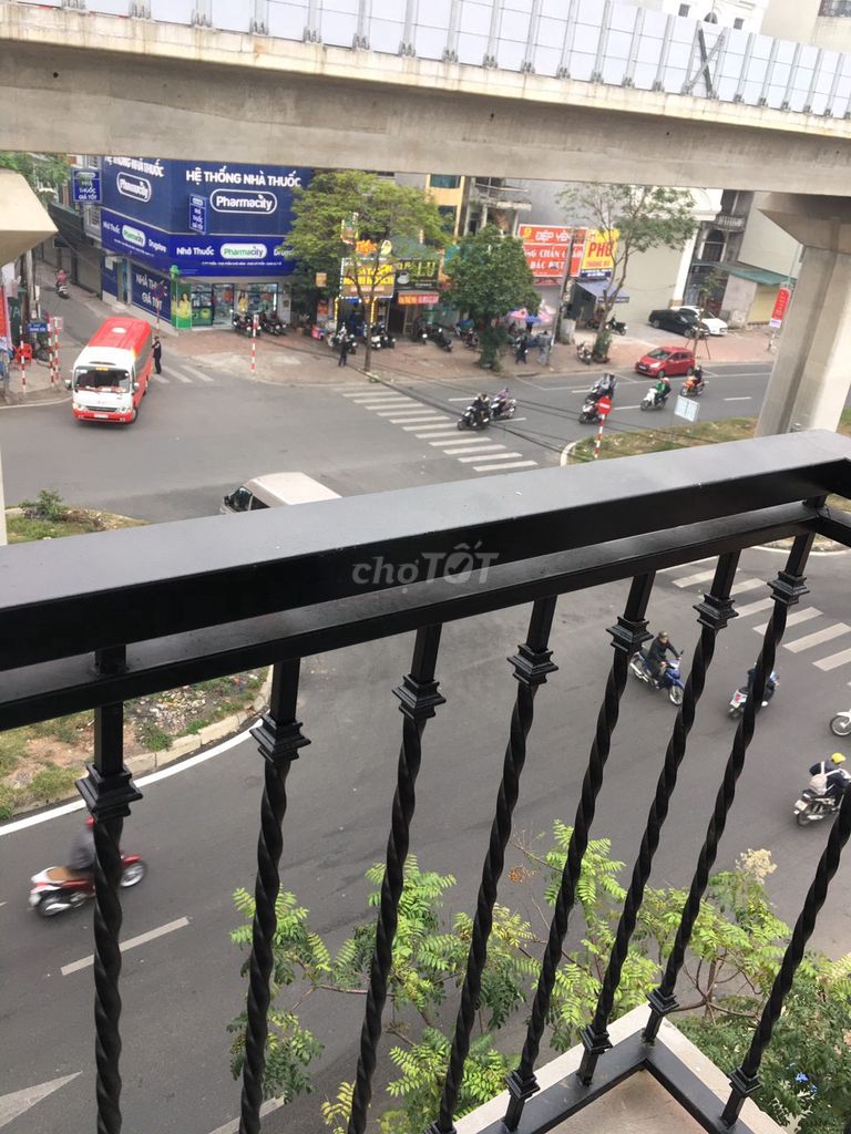 Cho thuê cửa hàng mặt phố số 48 Hoàng Cầu mới, Đống Đa, Hà Nội. 13590296