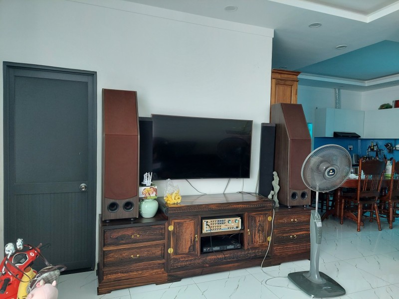 Bán nhà Cấp 4 + dãy trọ Ngô Tất Tố, quận Bình Thạnh, DT: 305m2 (12x27m), giá còn 50tr/m2 13596201