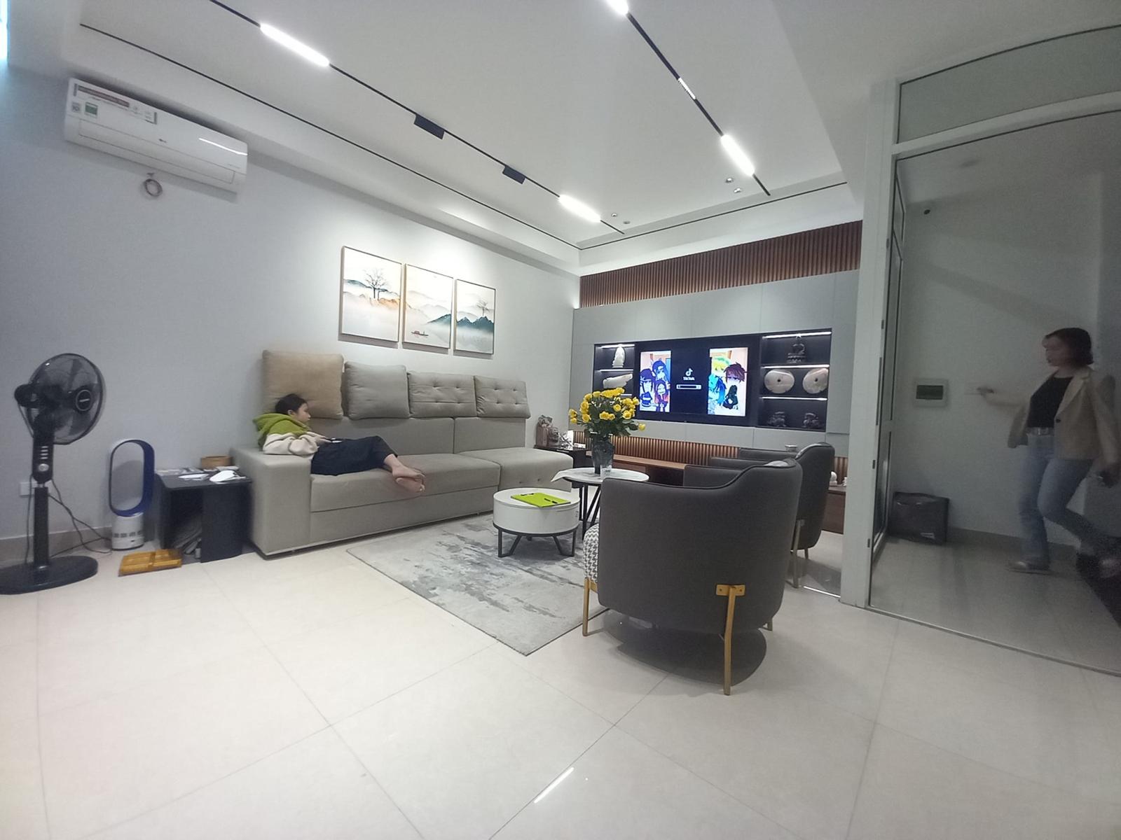 MP XUÂN ĐỈNH – GARA-OTÔ TRÁNH-MẶT TIỀN RỘNG –  KINH DOANH SẦM UẤT –DT 50M 5T 9.7 TỶ 13597196