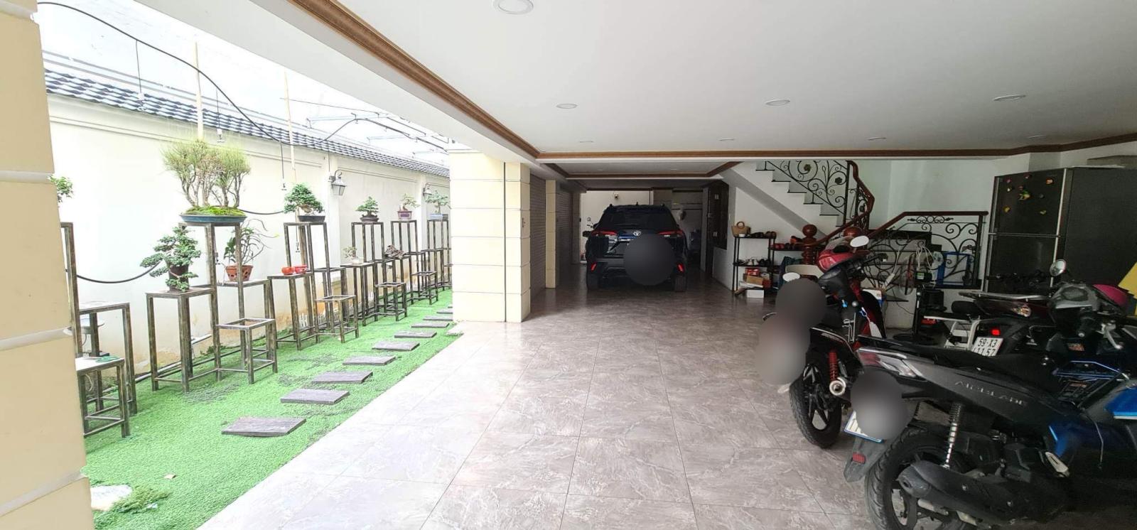 Bán nhà Biệt thự Mặt tiền đường, gần Giga Maill Phạm Văn Đồng, 9x19m, 4 Tầng, 6PN, 19.5 tỷ 13597638