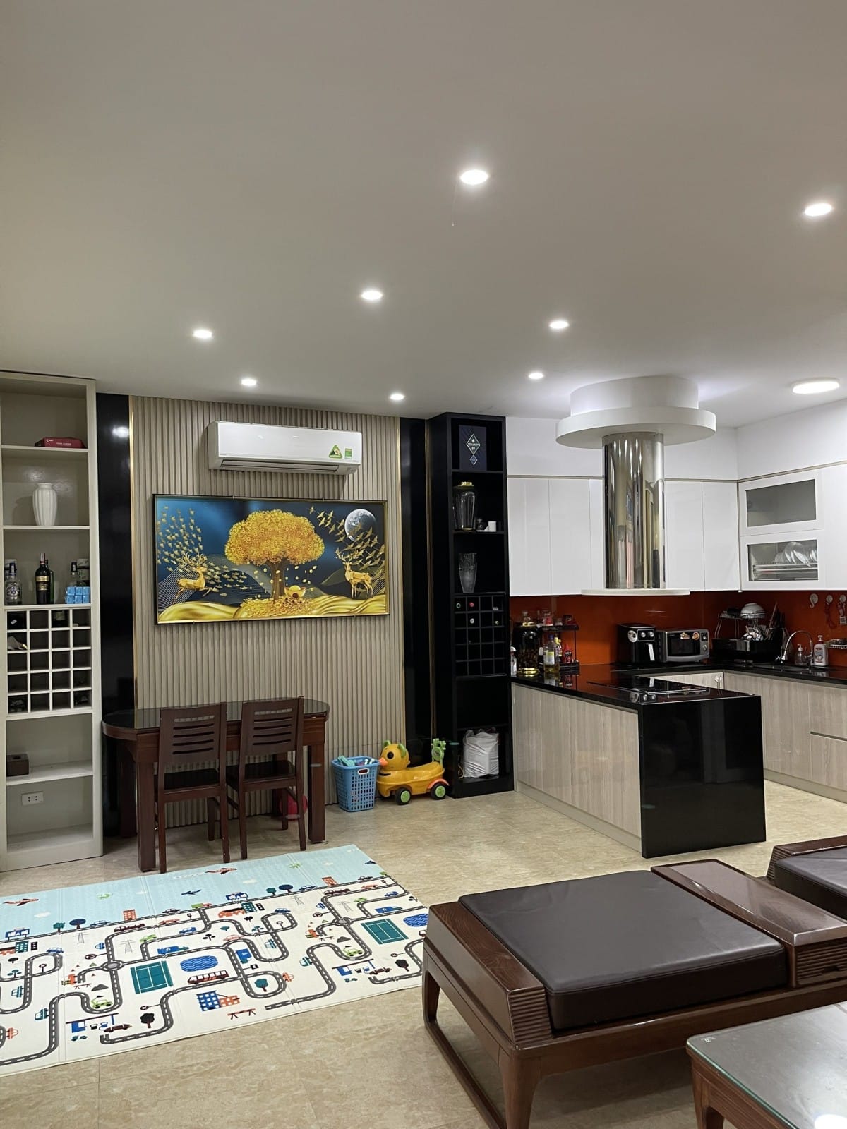 NHÀ HIẾM XUÂN ĐỈNH , NHÀ MỚI Ở NGAY , HÀNG XÓM NGOẠI GIAO ĐOÀN 56M 4 TẦNG 4.9 TỶ 13598101