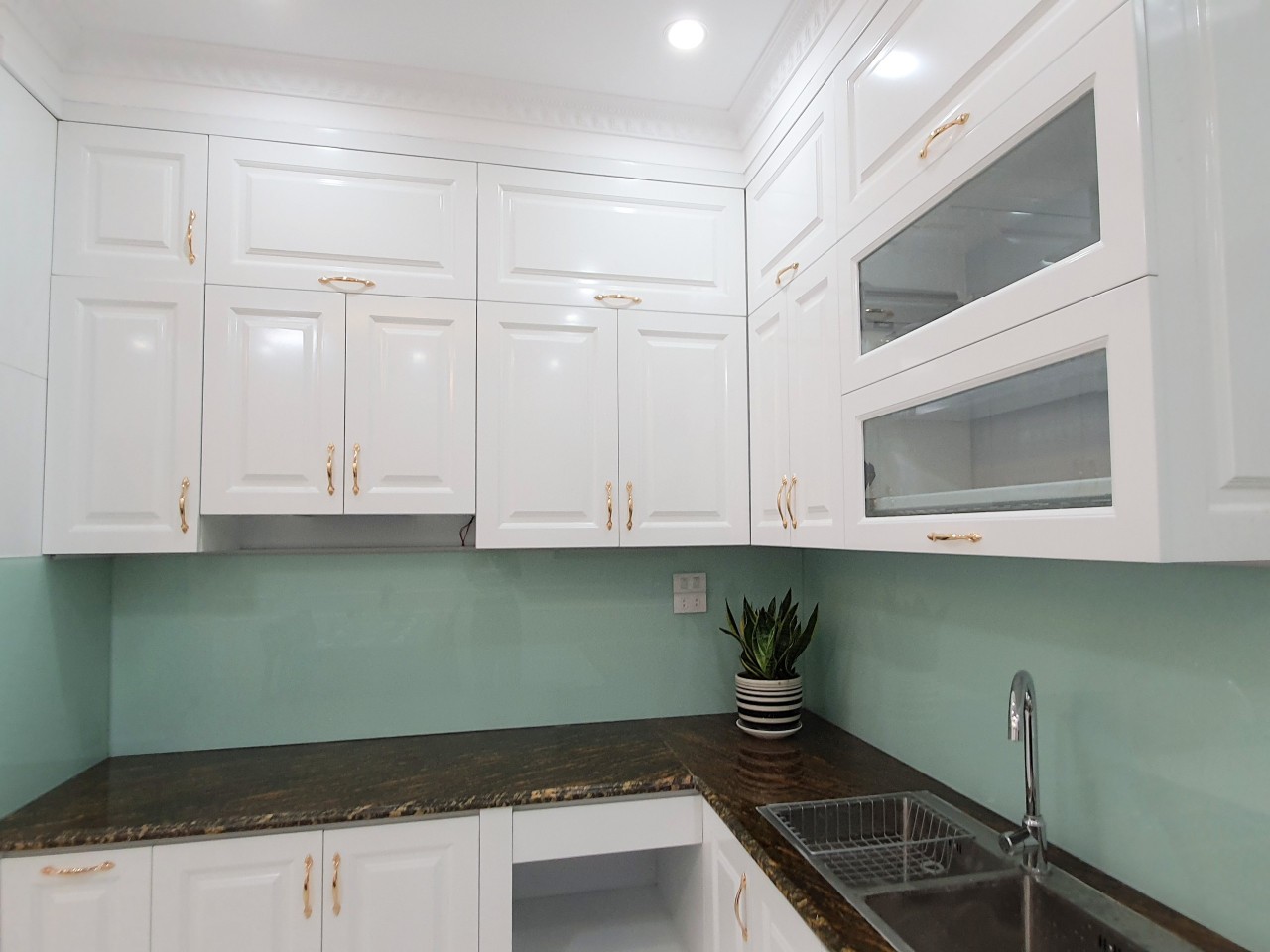 Siêu phẩm ô tô tránh, vỉa hè kinh doanh Him Lam Vạn Phúc, Hà Đông, thang máy full nội thất chỉ 12,5 tỷ. 0962780005

 13598521