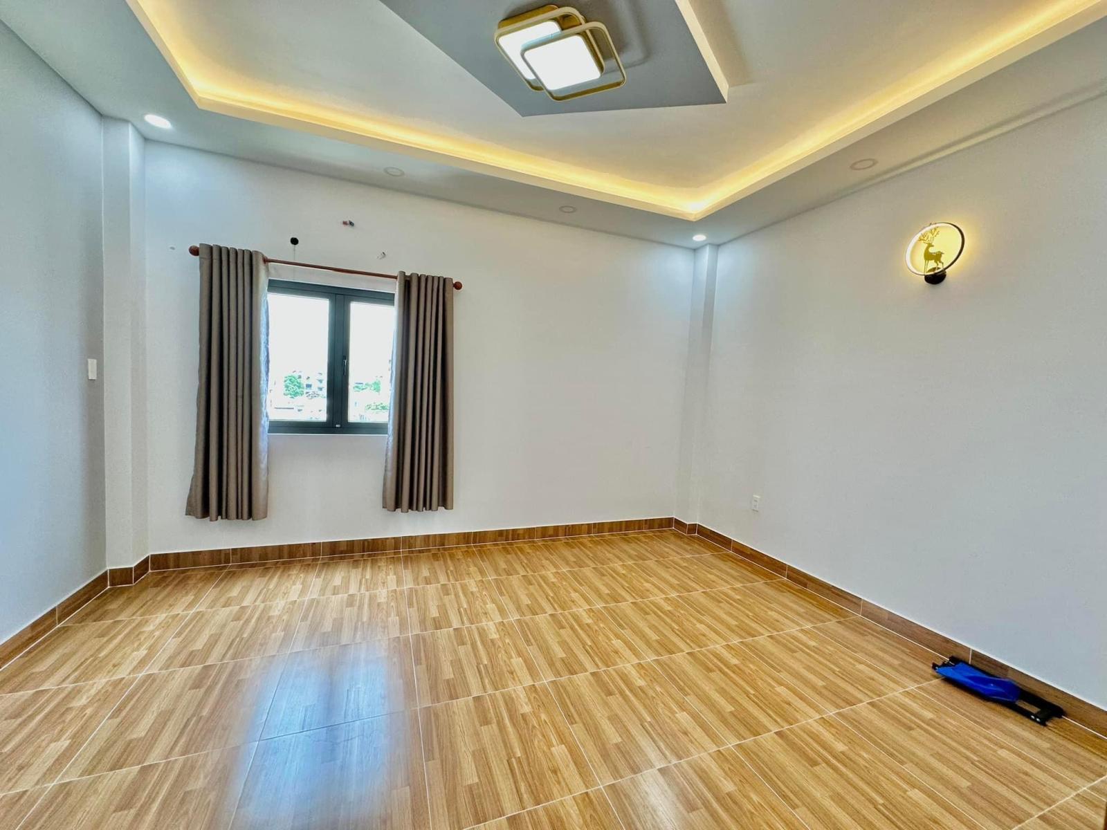 Bán nhà Hẻm xe hơi  8m Bành Văn Trân - Cách Mạng Tháng 8, DT: 4.2x16m, 4T - 5PN, 11.6 tỷ 13598524