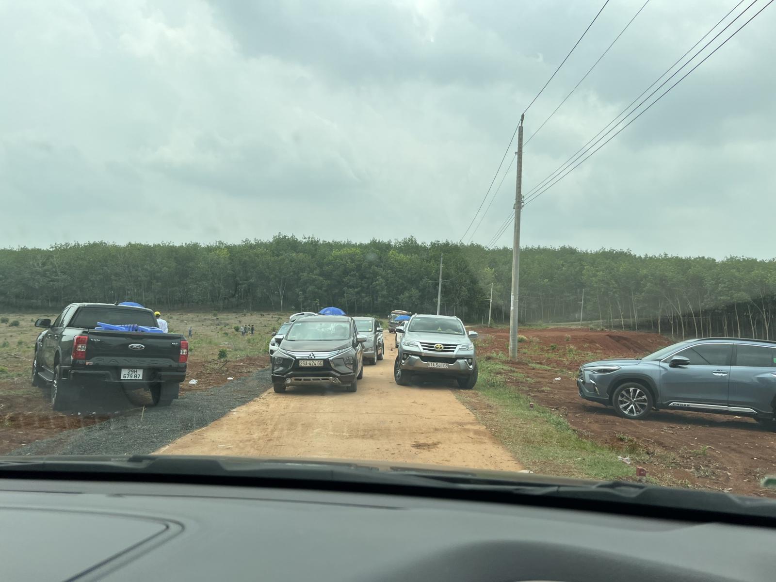 Đất sổ sẵn công chứng ngay 270triệu có thổ cư tại Bình Phước 13599000