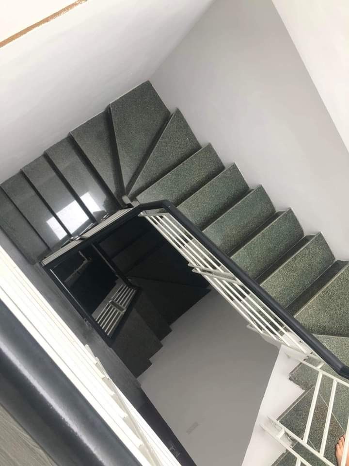 Bán nhà Khâm Thiên, 35m2 x 5T, MT 3.5M, ngõ nông, rộng, nhỉnh 3 tỷ, lh 0966037496 13599573