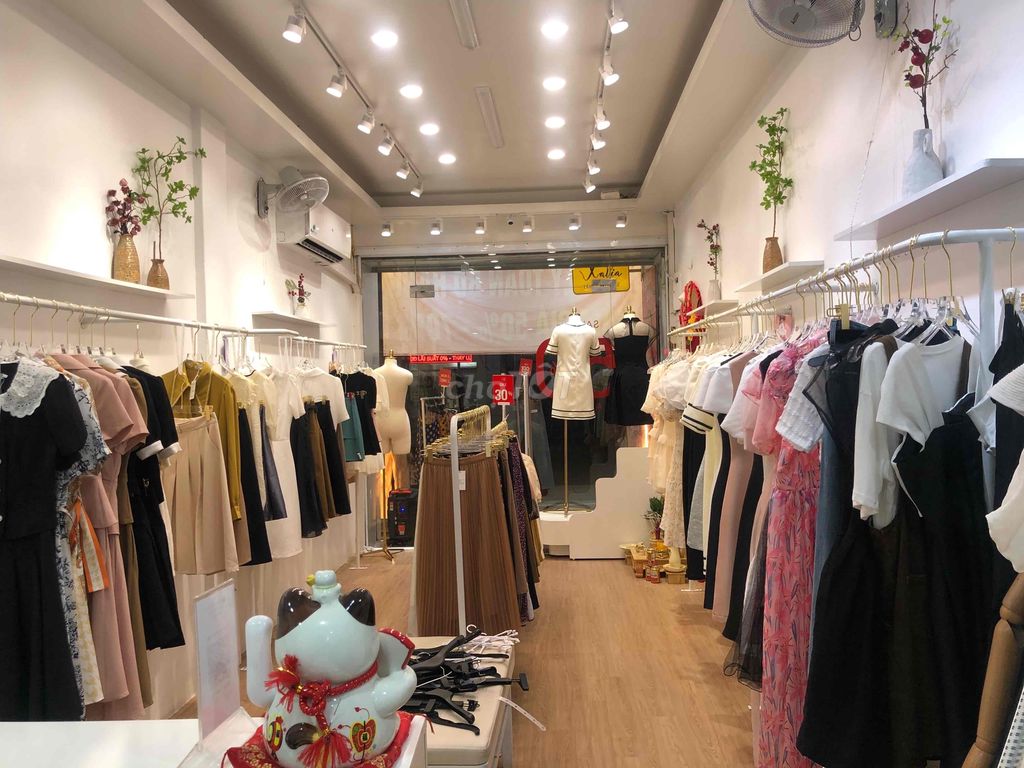 SANG NHƯỢNG CỬA HÀNG THỜI TRANG NỮ TẠI 154 NGUYỄN LƯƠNG BẰNG 13602079