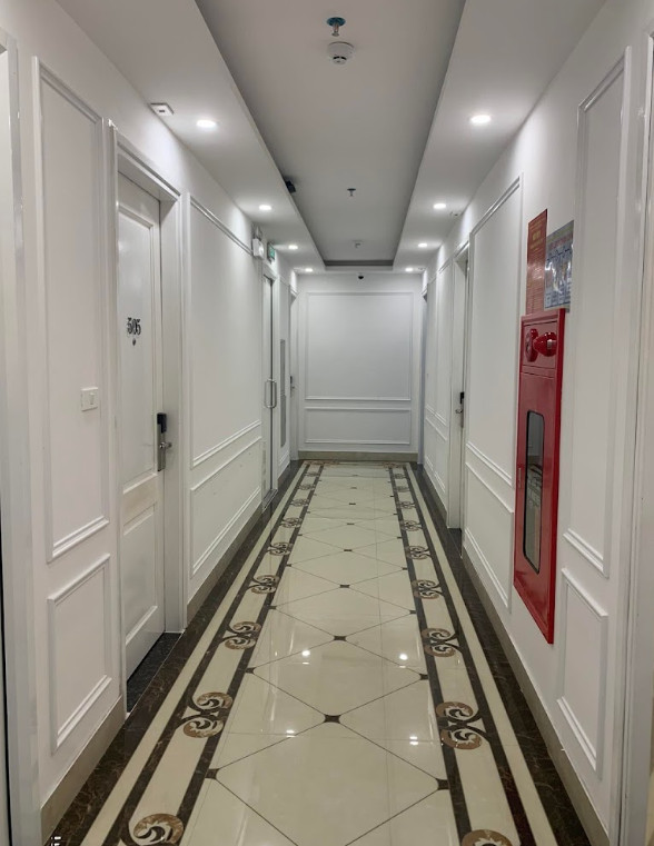 Bán khách sạn phân lô phố Trần Quốc Hoàn 45/100T1 8 tầng - mặt tiền 7 mét LH 0969568293 13603547