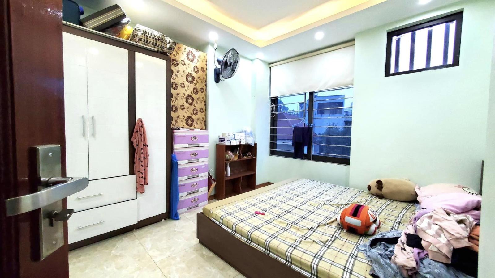 BÁN NHÀ VÕ CHÍ CÔNG- Ô TÔ-LÔ GÓC– Ô CHỜ THANG MÁY- TẶNG NỘI THẤT -65M 5 TẦNG 7.2 TỶ 13609865