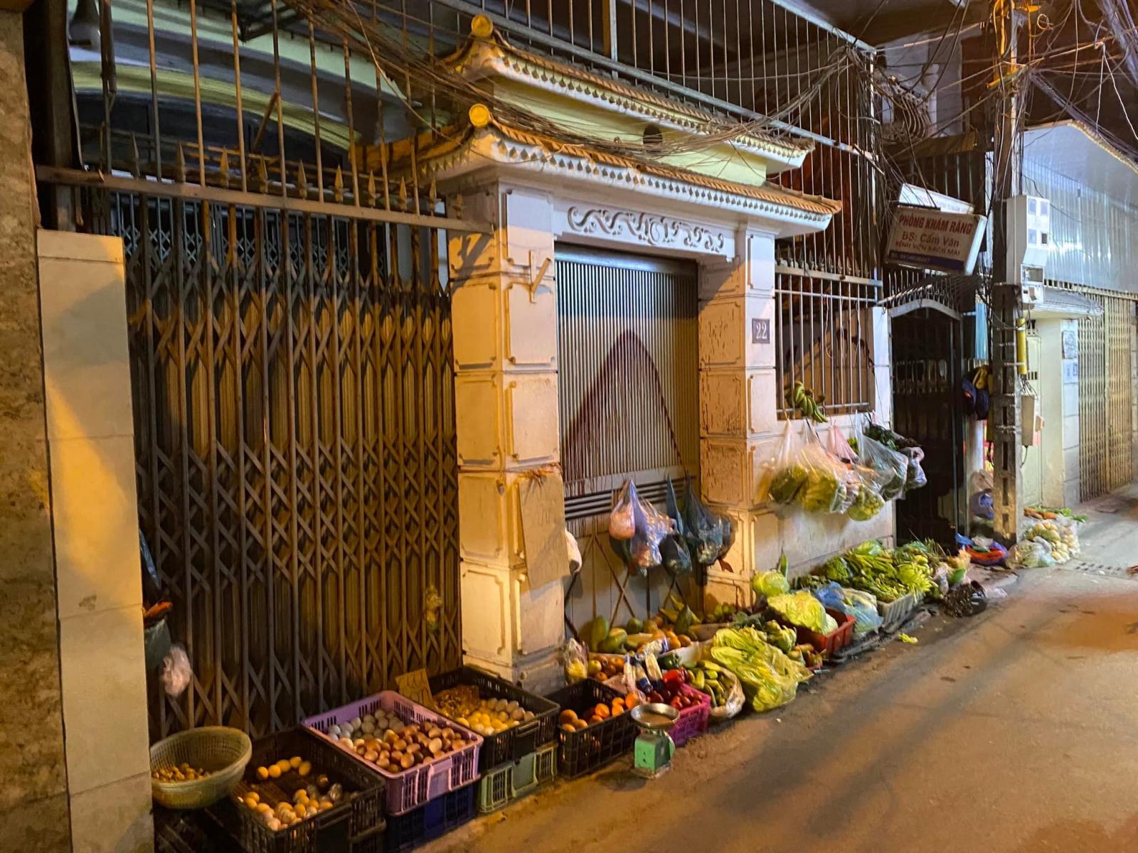 MẶT PHỐ TRUNG TÂM THANH XUÂN, NGÃ TƯ SỞ, 80M, 4T, MT 6M, LÔ GÓC, KD SẦM UẤT, 12 TỶ, 0937651883. 13615199