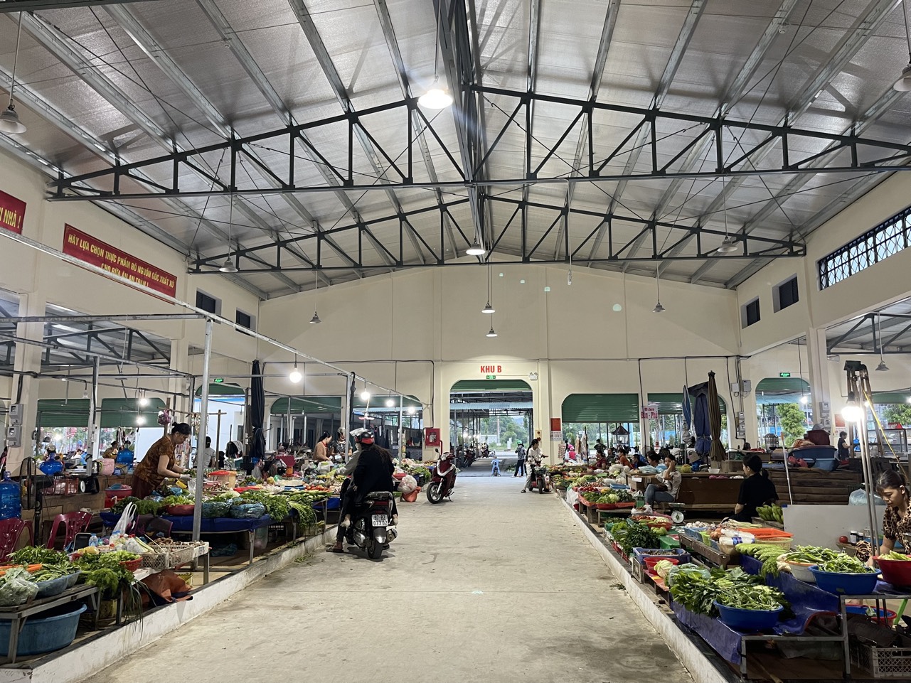 chính chủ gửi bán dự án phố chợ minh khai-tp bắc cạn,sổ đỏ trao tay. 13620224