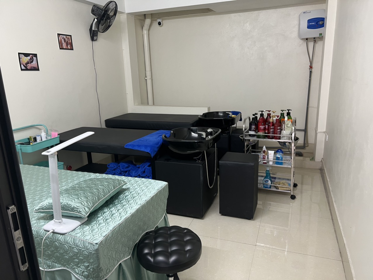 SANG NHƯỢNG TIỆM NAIL - MI - GỘI ĐẦU 13627265